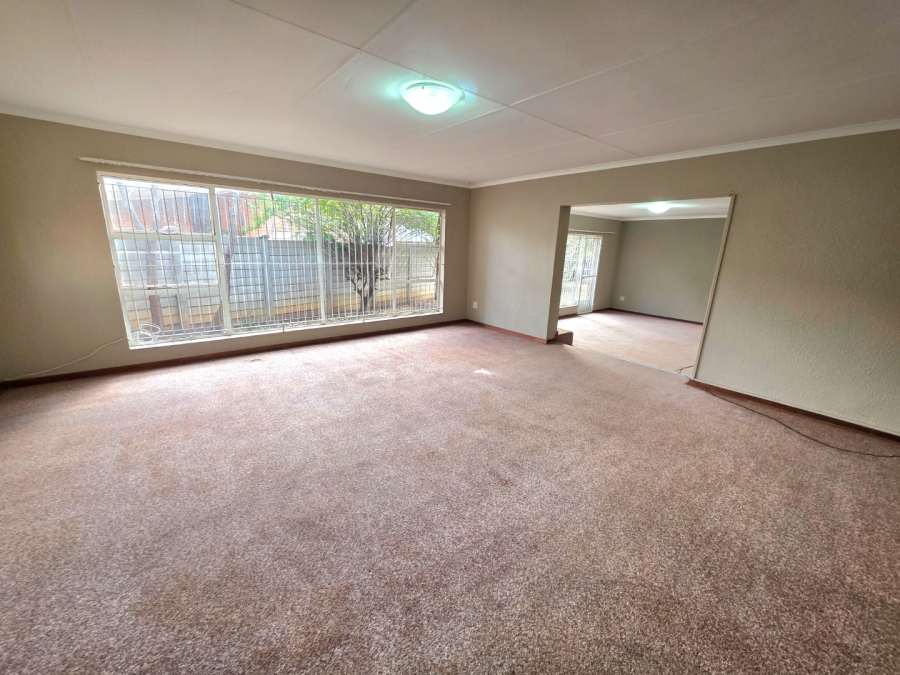 4 Bedroom Property for Sale in Panorama Free State